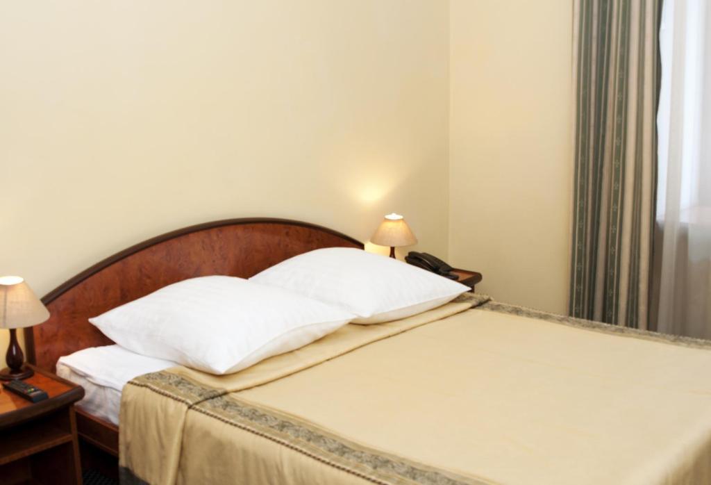 Wien Hotel Lviv Quarto foto