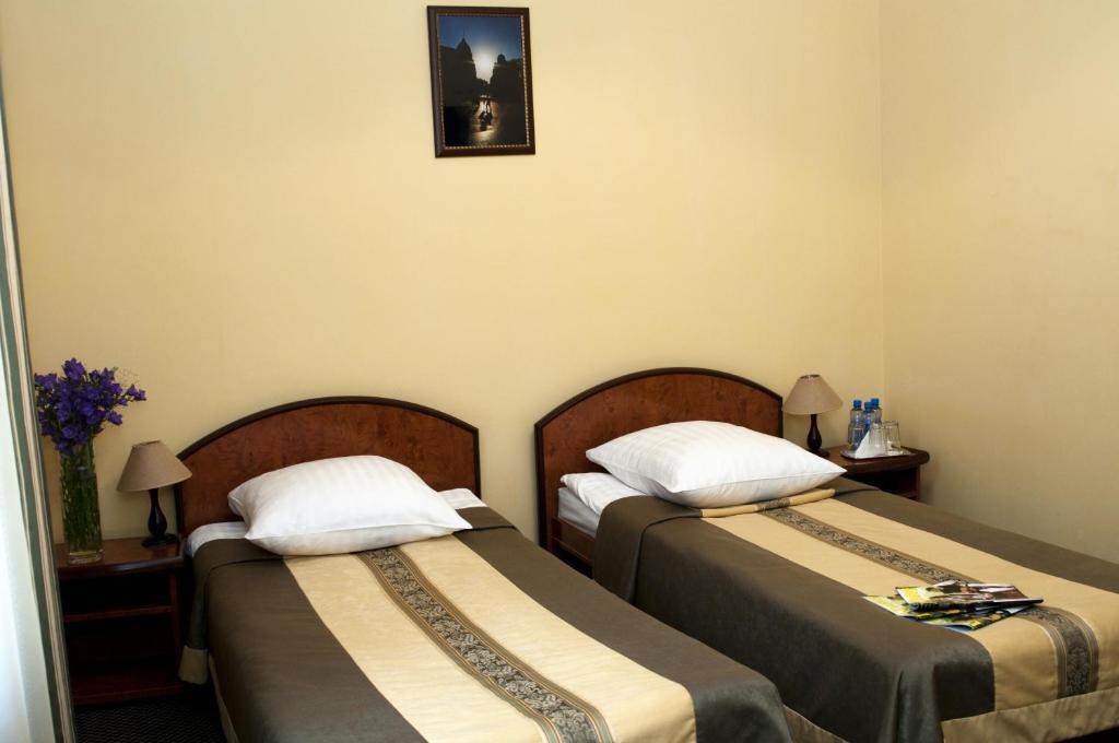 Wien Hotel Lviv Quarto foto